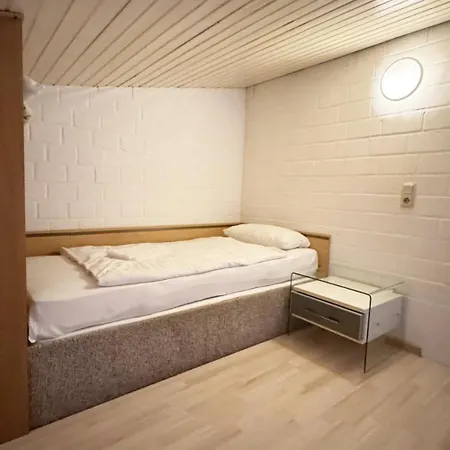 Work&stay In - Zentrale Lage Hürth